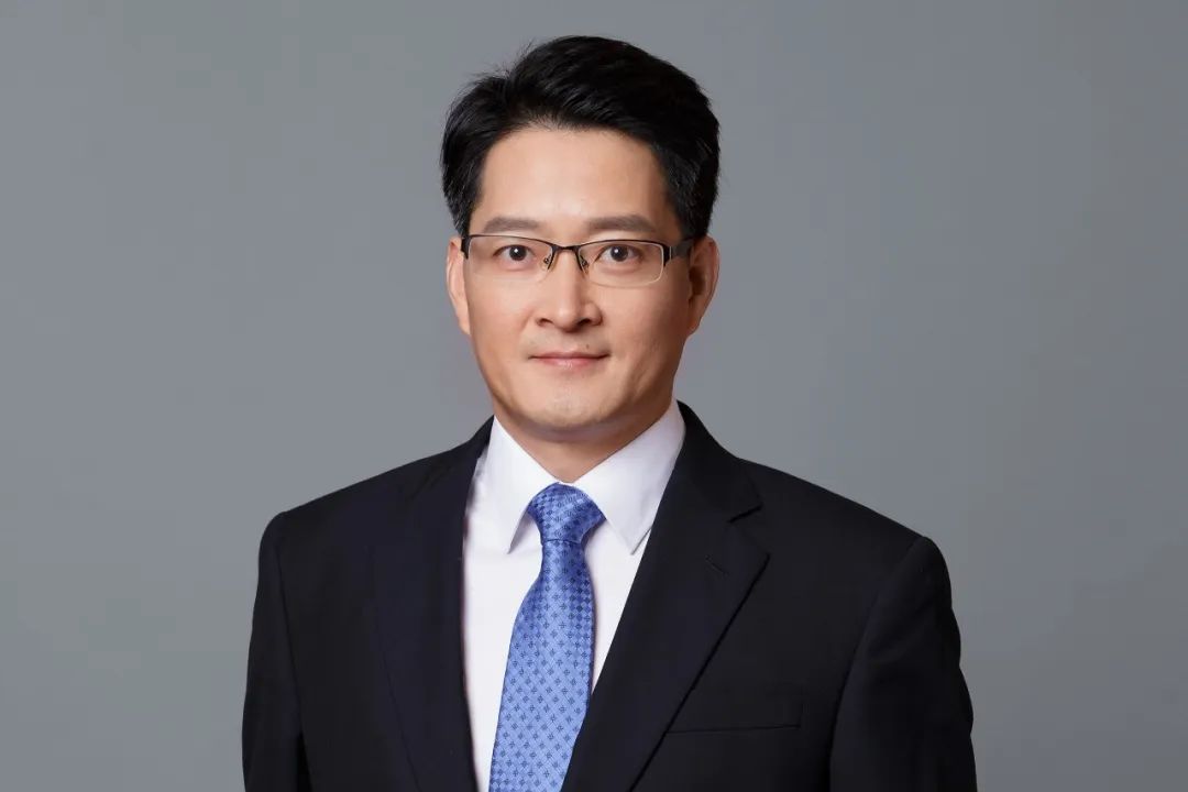 关于影响股票投资价值的因素_ 2025上半年港股市场盛况 _