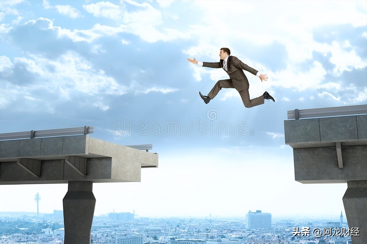 跳空缺口形成原因及交易策略_[股票投资]周线跳空缺口理论_期货跳空缺口含义