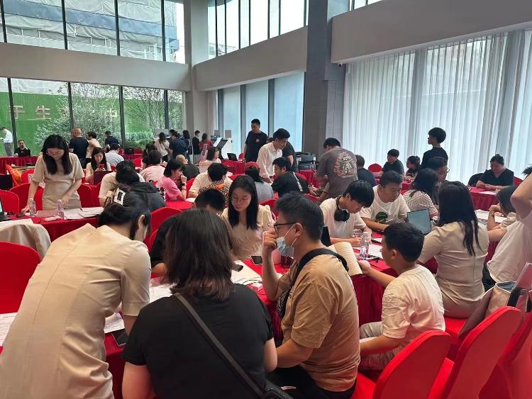 外地人在上海买房可以贷款吗_上海认房不认贷政策影响_宝山顾村新楼盘认筹数据变化